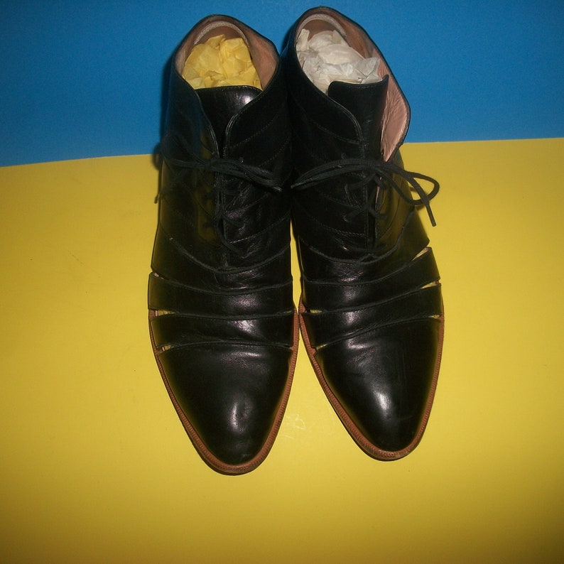 Robert Clergerie Black-leather Oxfords With Slanted Top &