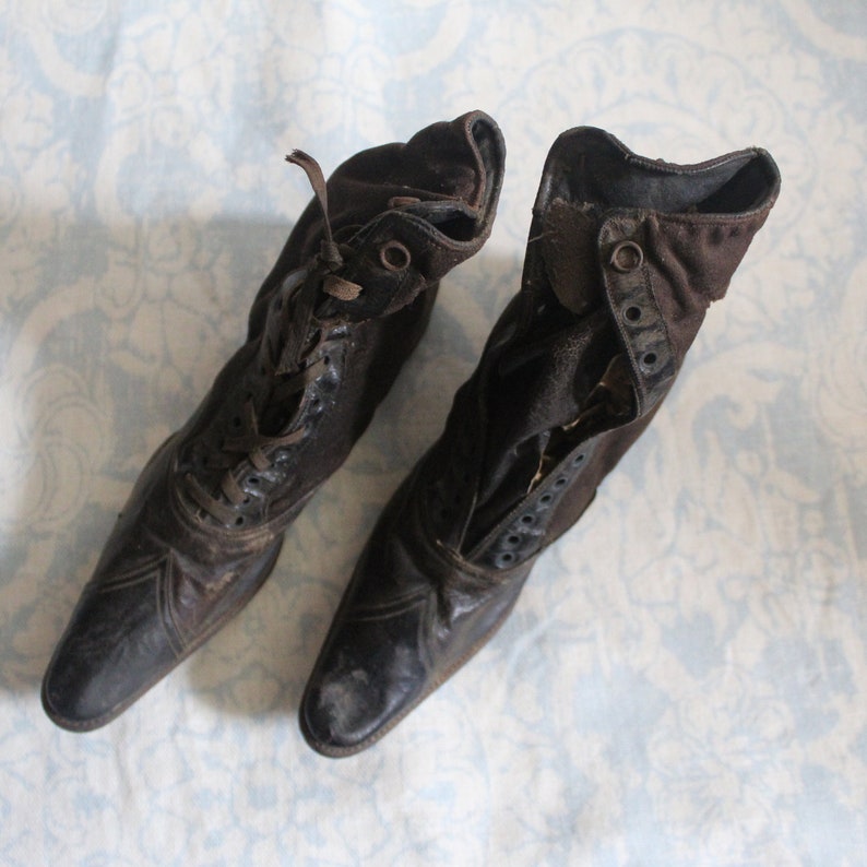 Children's Victorian Lace up Shoes Boots