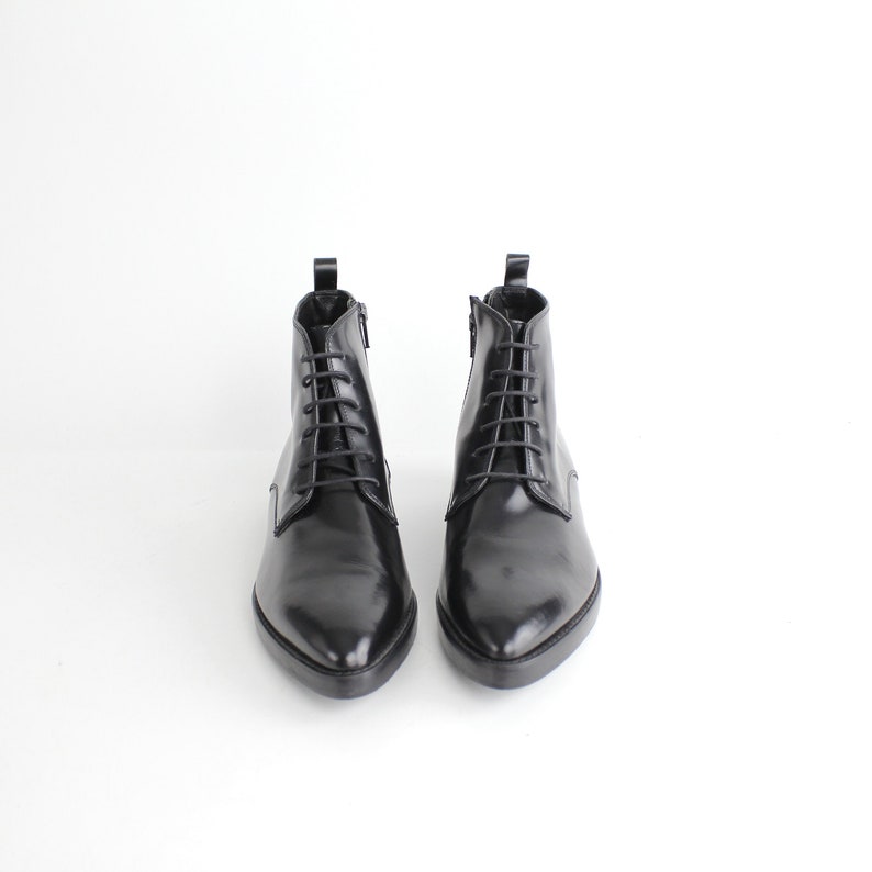 Size 8.5 Vintage Italian Black Leather Ankle Boots Smooth