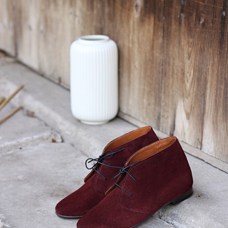 Retro Style Natural Burgundy Velvet Leatherclassic Booties