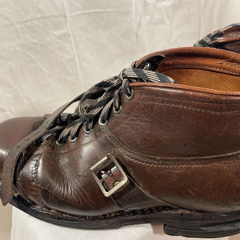 Size 44/45 1940s/50s Norwegian Men's Ski Boots