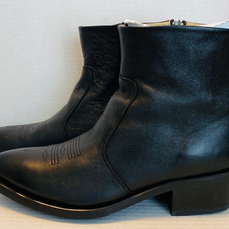 DURANGO Men's Black Leather R Toe Side Zip Western Boots