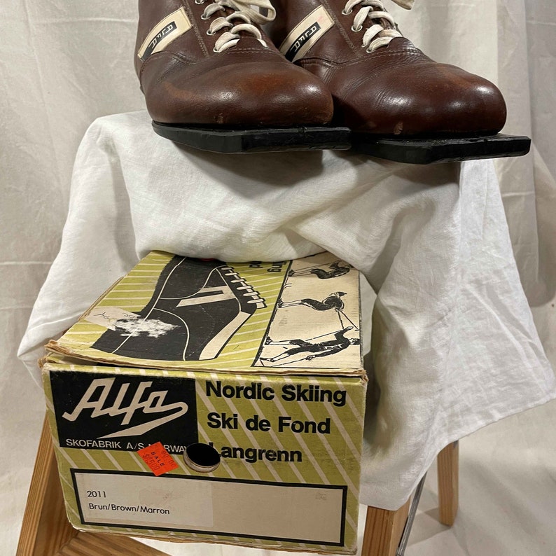 Size 45 Alfa Model 2011 Light Touring Cross-country Ski Boots