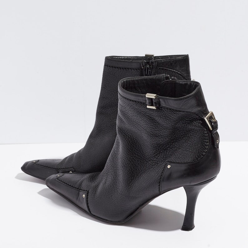 Black Leather Pointed Toe Ankle Boots Size 38 FTV1862