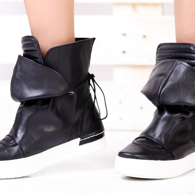 Genuine Leather Sneakers Extravagant Shoes Black Leather