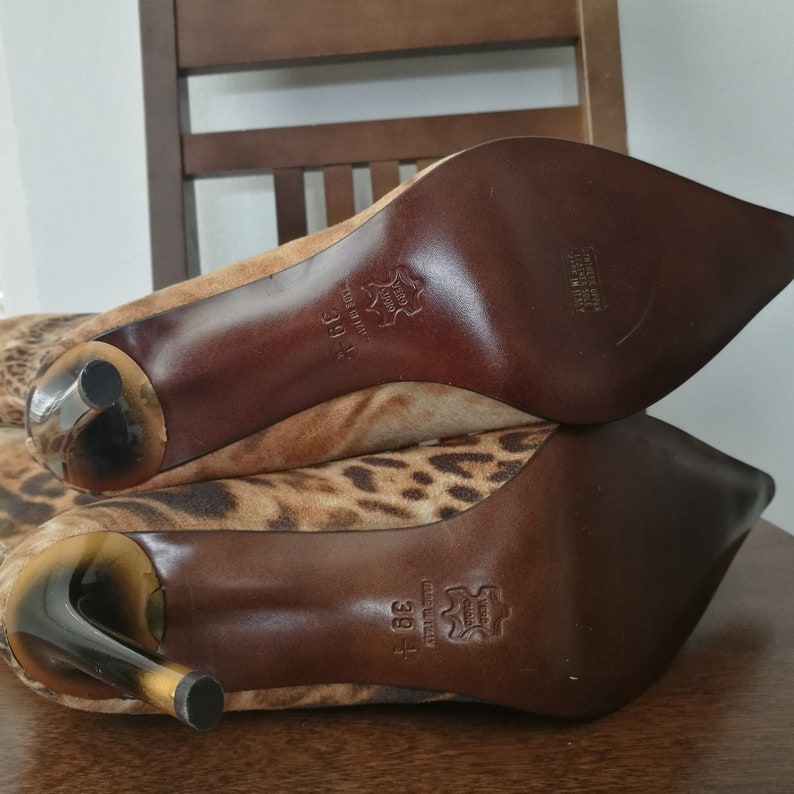 Fun Italian Stretch Animal Print Heel Boots. Size EU 39 1/2.