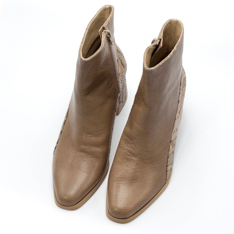 Stylish Brown Snakeskin Leather Short Boots Comfortable