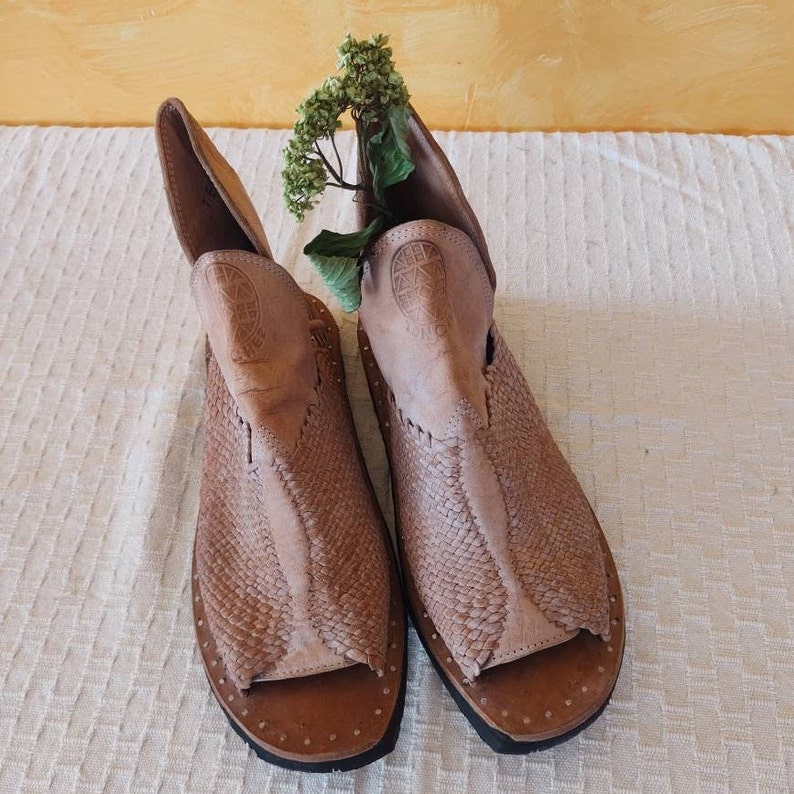 Prehispanic-like Mexican Huaraches