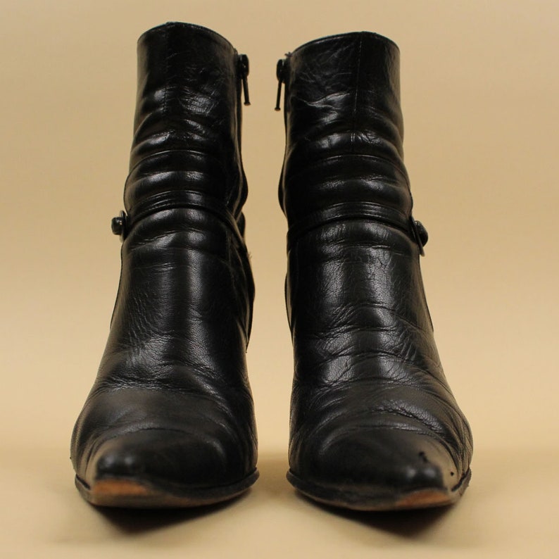 80s 90s Vtg Black Italian Leather Witch Pointy Ankle Boot by