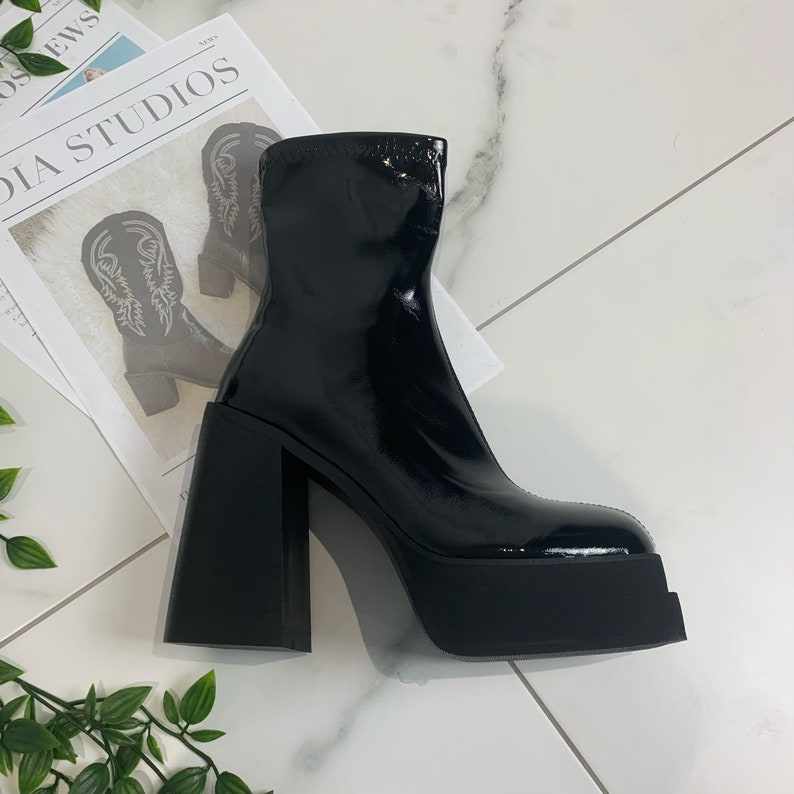 Platform Heel Ankle Boots 70s Style Black