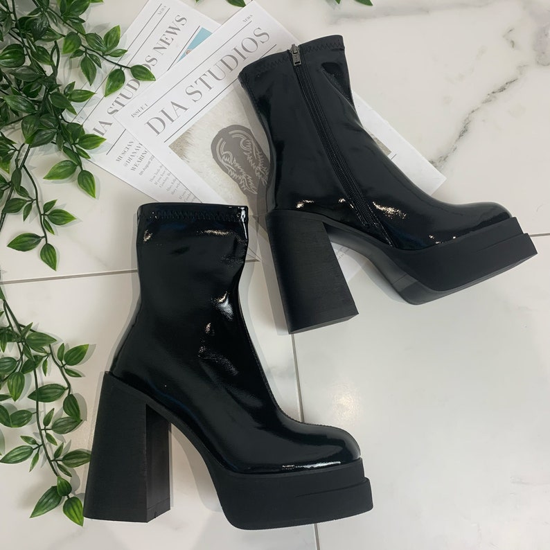 Platform Heel Ankle Boots 70s Style Black