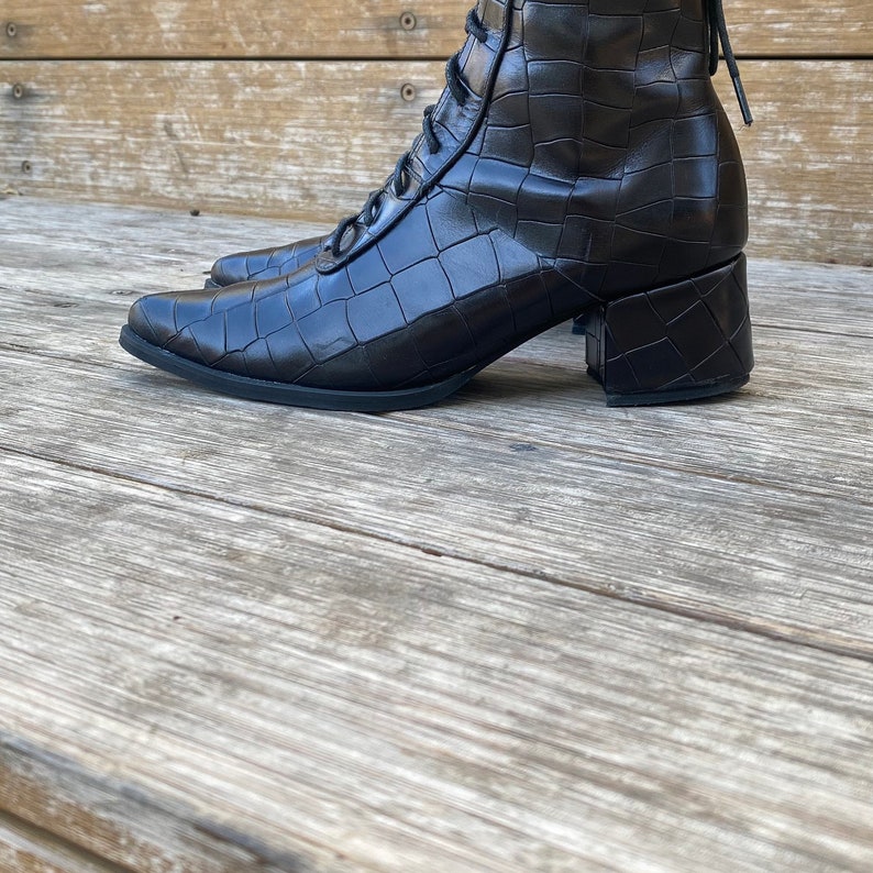 Womens Black Leather Lace up Ankle Boots Comfortable Stylish