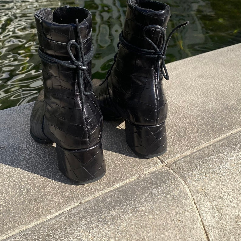 Womens Black Leather Lace up Ankle Boots Comfortable Stylish