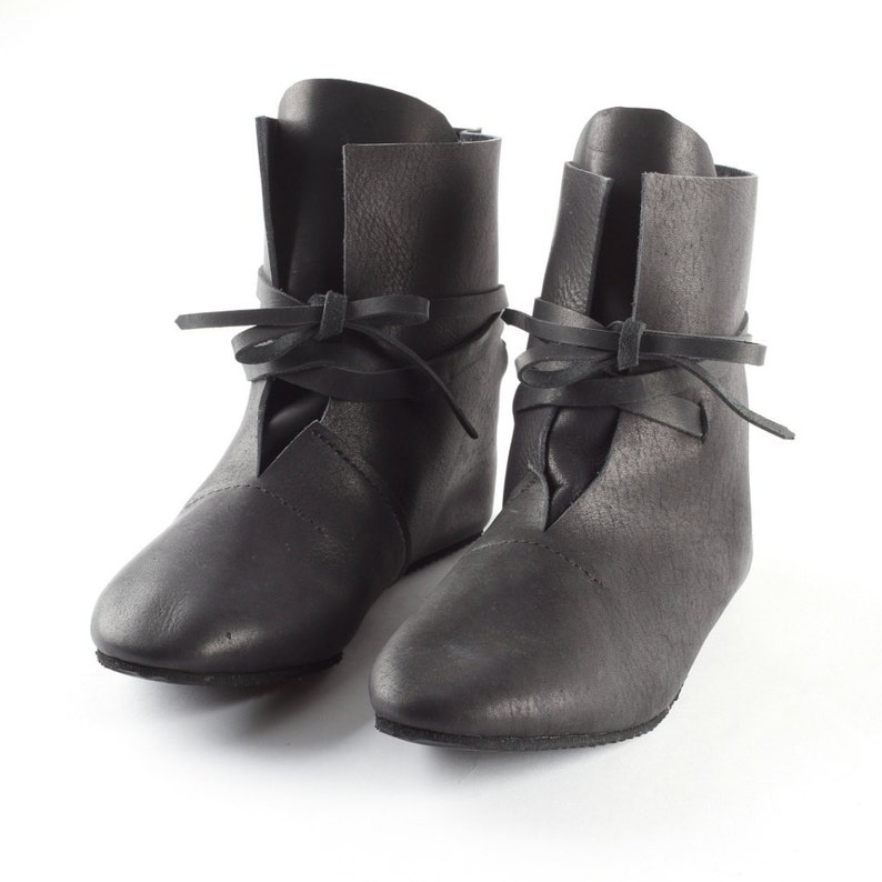 Gift Black Real Leather Boots Cattle Leather Medieval Style