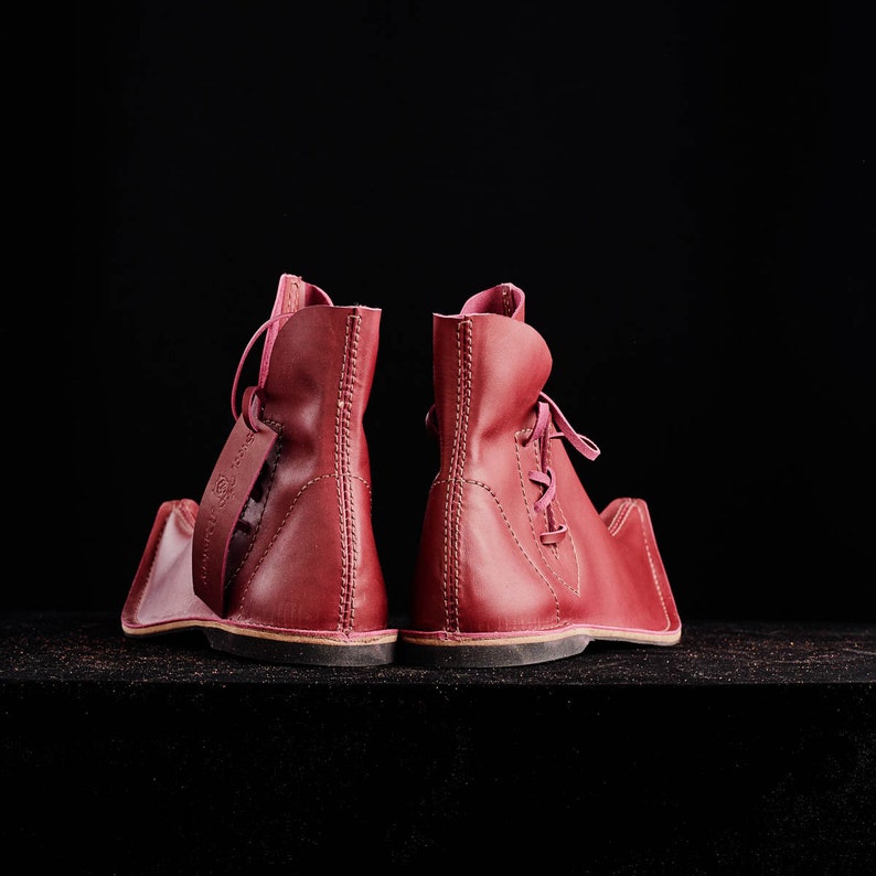 Burgundy Poulaine Medieval Style Boots Leather Boots for