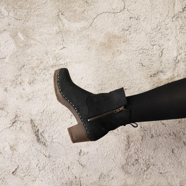 Swedish Wooden Boots for Women / Sandgrens Clogs / Manhattan