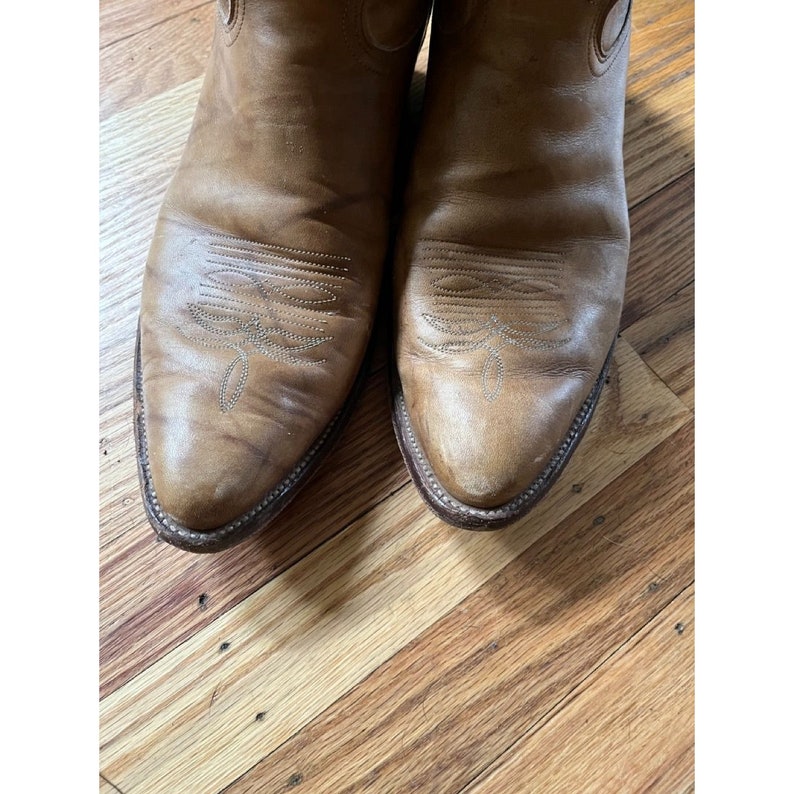 Vintage Justin Mens Light Tan Cowboy Boots Round Toe 11.5 2443