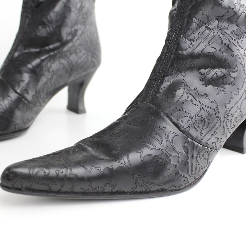 Size 7.5 Sleek Black Leather Pull up Boots Soft Leather