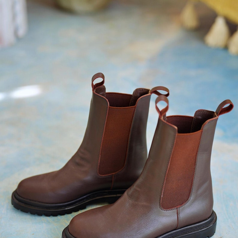 Jordyn Leather Chelsea Boots