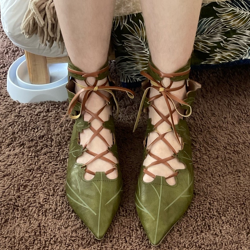 Medieval Ren Faire Retro Shoes Gothic Elf Witch Leaves Shoes