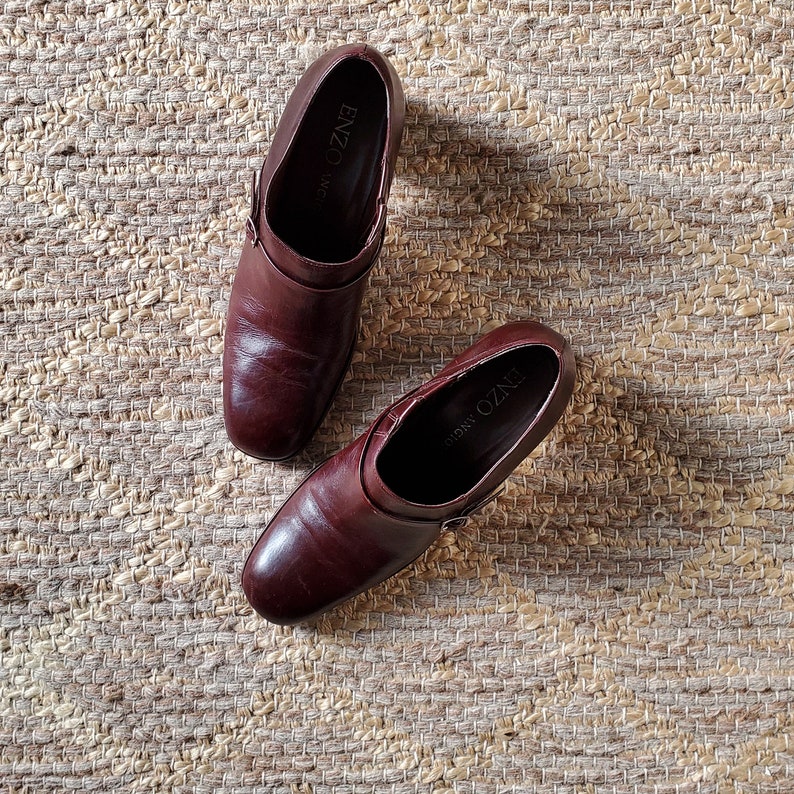90s Walnut Brown Ankle Boots / 1990s Block Heel Booties /