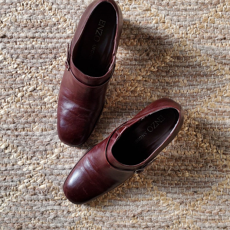 90s Walnut Brown Ankle Boots / 1990s Block Heel Booties /