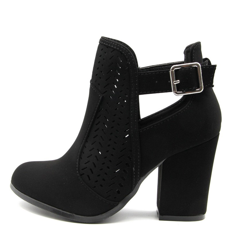 Women Fashion Open Sides Ankle Booties Hollow Laser Cut