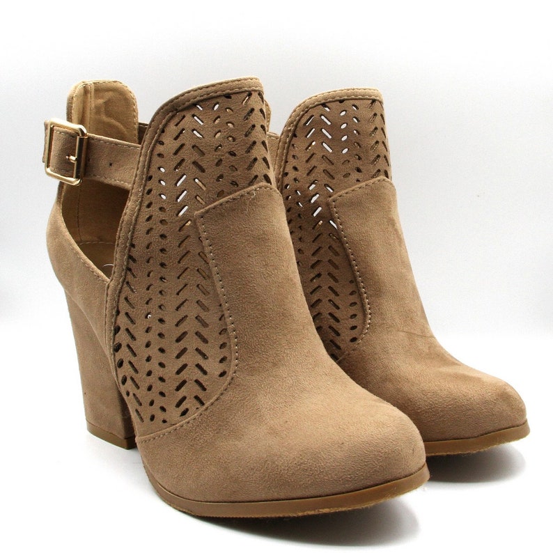 Women Fashion Open Sides Ankle Booties Hollow Laser Cut