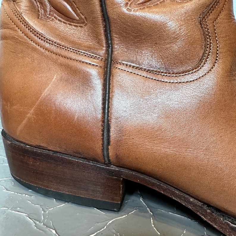 Gorgeous Tony Mora 1764 Western Cowboy Boots Embossed Pattern