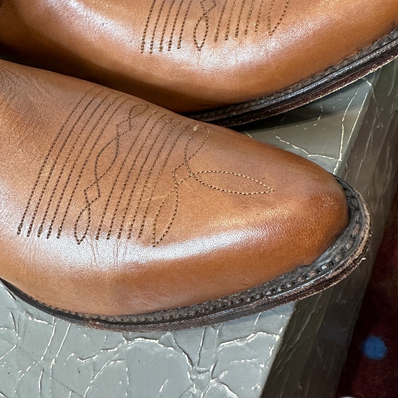 Gorgeous Tony Mora 1764 Western Cowboy Boots Embossed Pattern