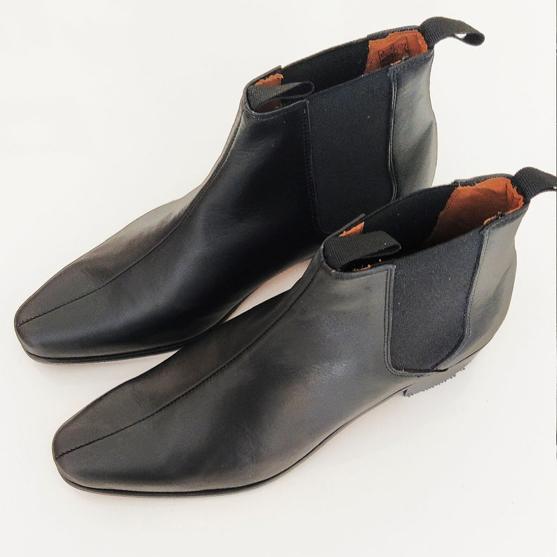 The Chelsea Boots by Dr. Watson Shoemaker Beat Boots Cuban