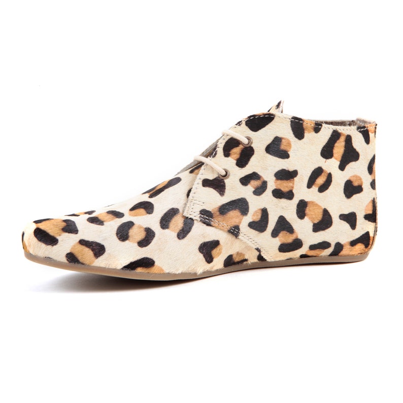 Hairon Leather Fearless Leopard Printed Ankle Flat Lace up