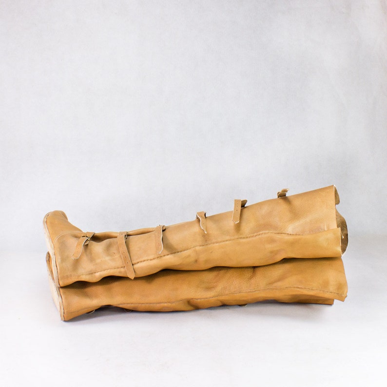 Mittelalterliche ﾨﾹberkniestiefel Reiterstiefel 15. Jahrhundert