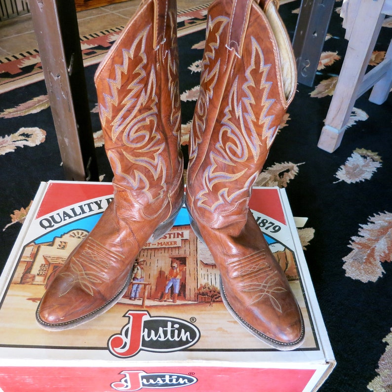 EXCELLENT JUSTIN COWBOY Boots Size 8 1/2 Apache Bay Quality