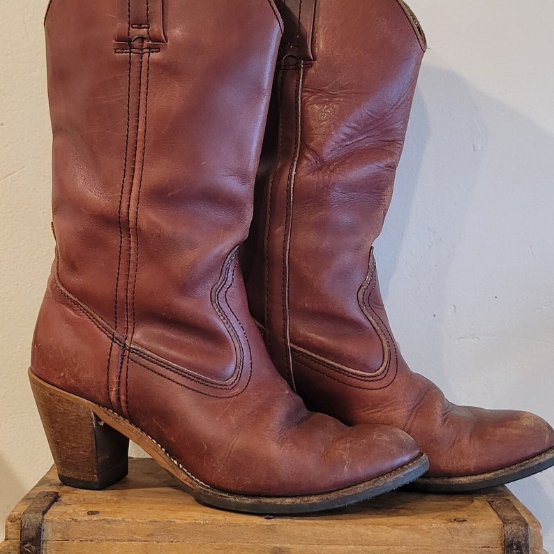 Dexter Red Boots/ Size 7.5/fall Boots/heeled Boots/ Frye