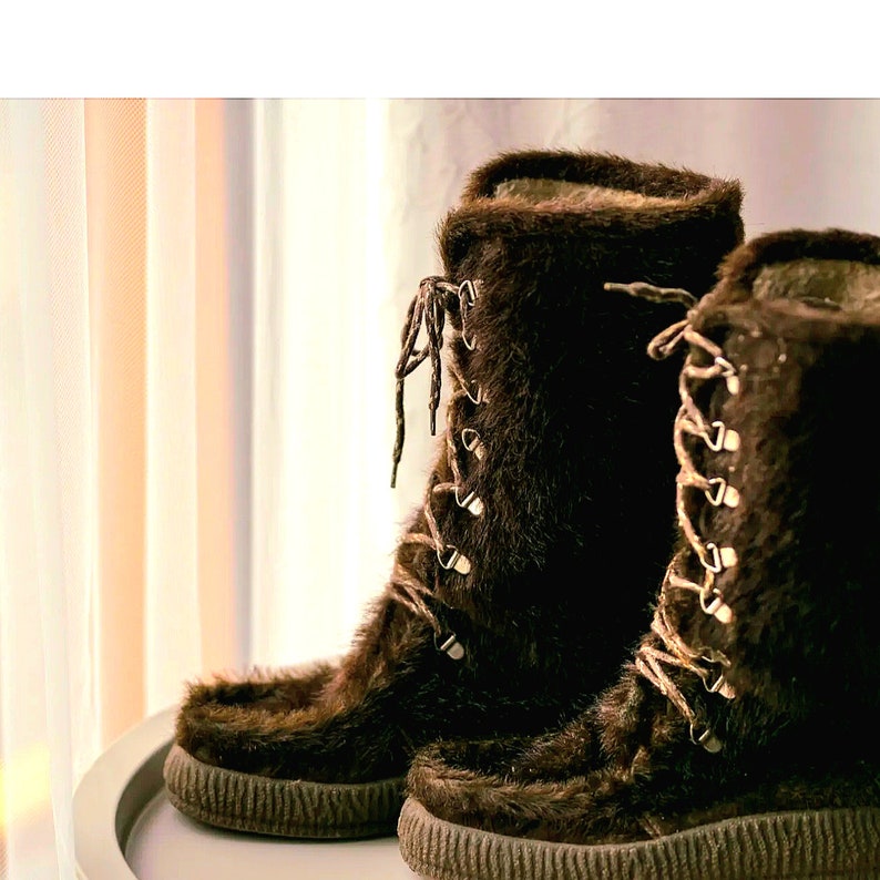 Vintage 1970s Furry Boots by Universal EU37 UK4 US/AU6 May Fit