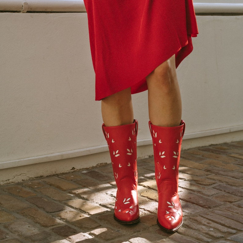 Leaf Boots Red
