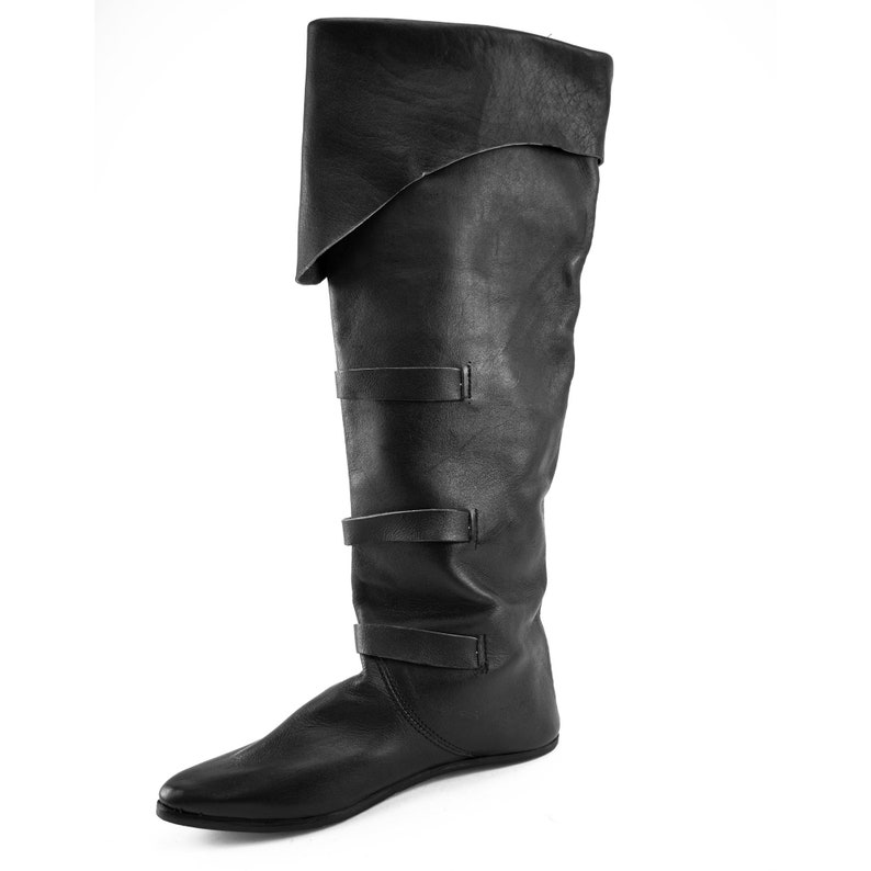 Late Medieval Cuffed Boots Black